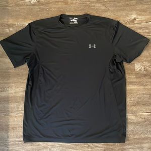 Mens heat gear UNDER ARMOR XL t-shirt